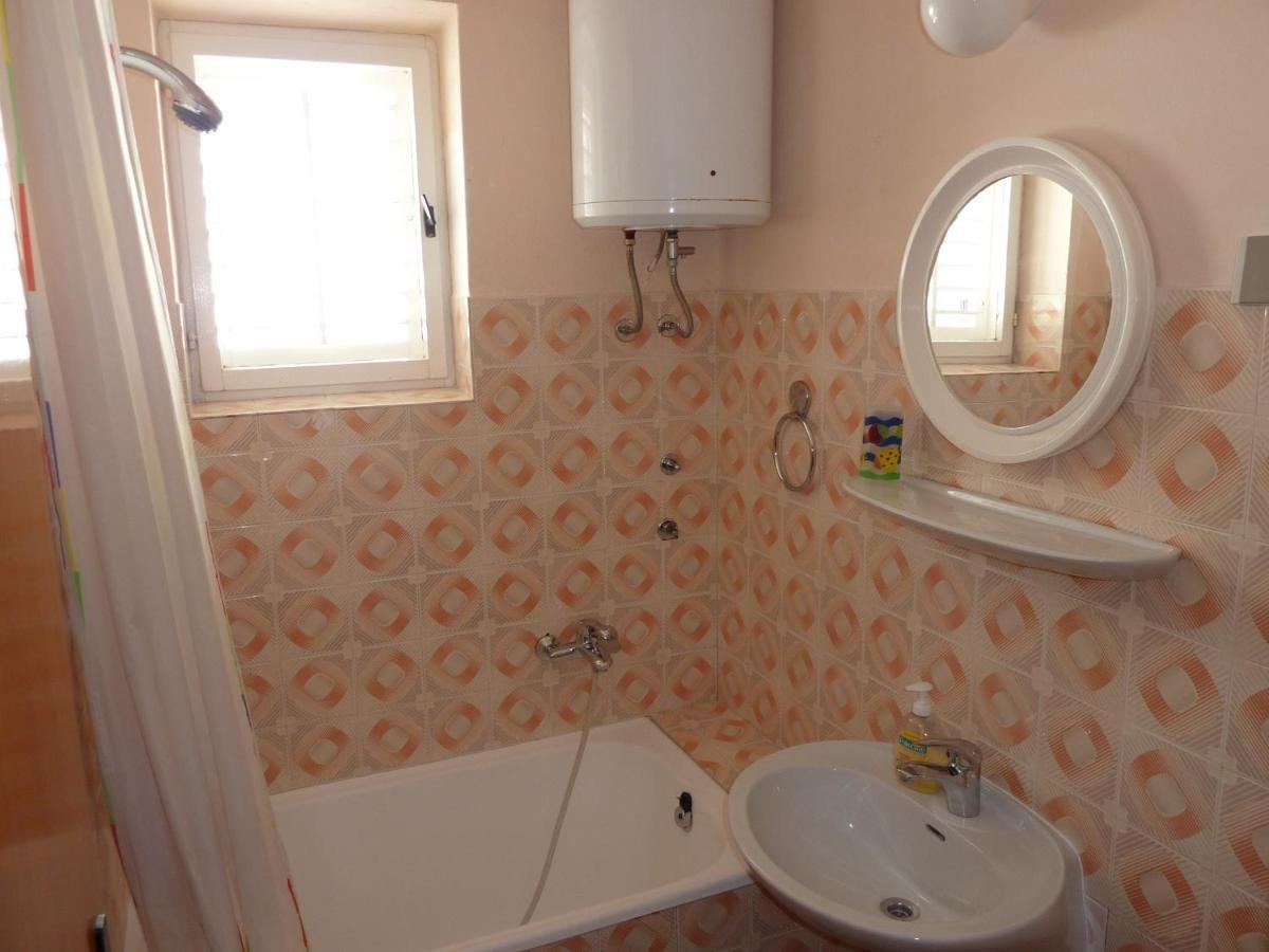 Apartments And Rooms With Parking Space Hvar - 15378 Hvar Town Exteriér fotografie
