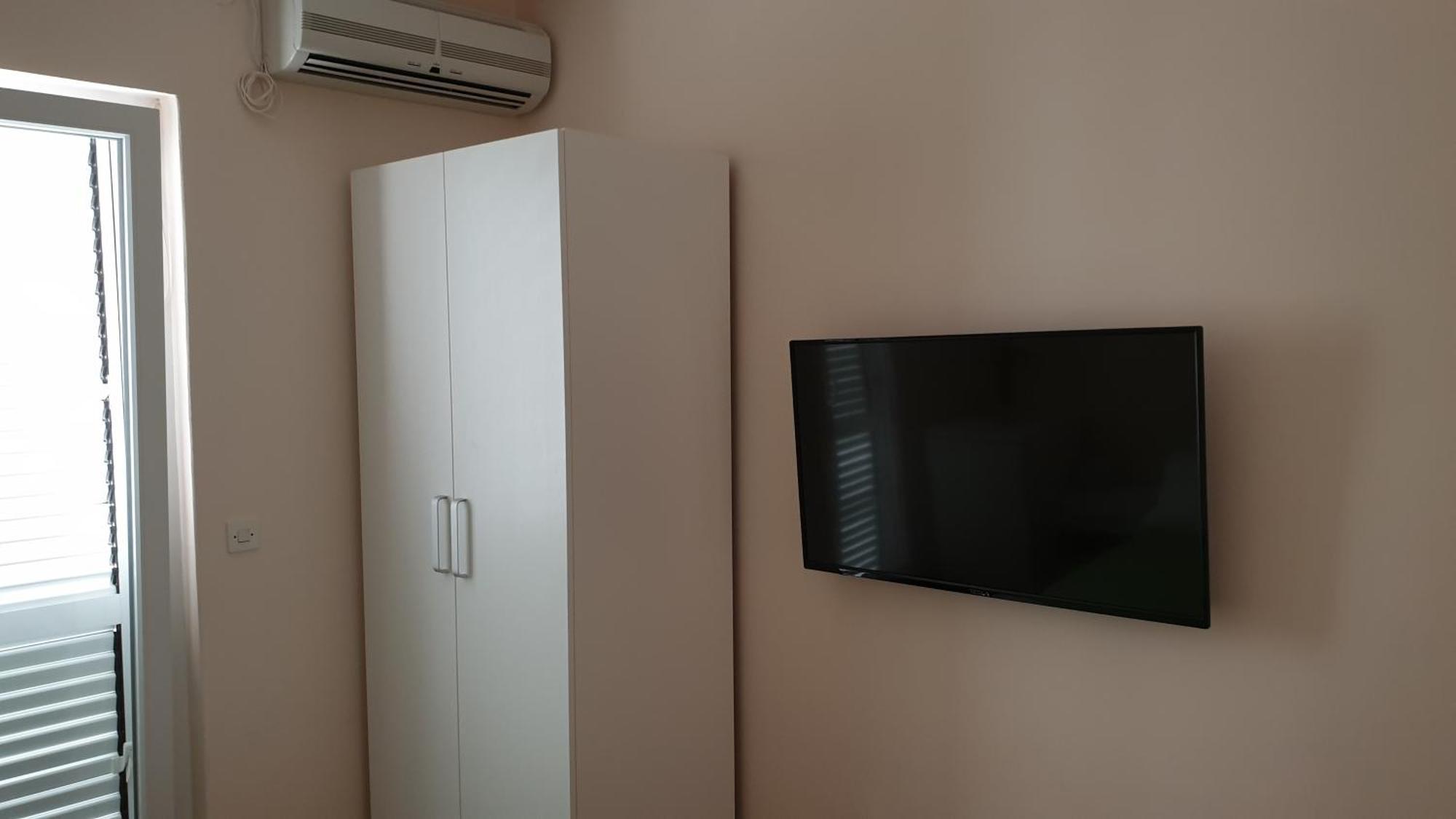 Apartments And Rooms With Parking Space Hvar - 15378 Hvar Town Pokoj fotografie