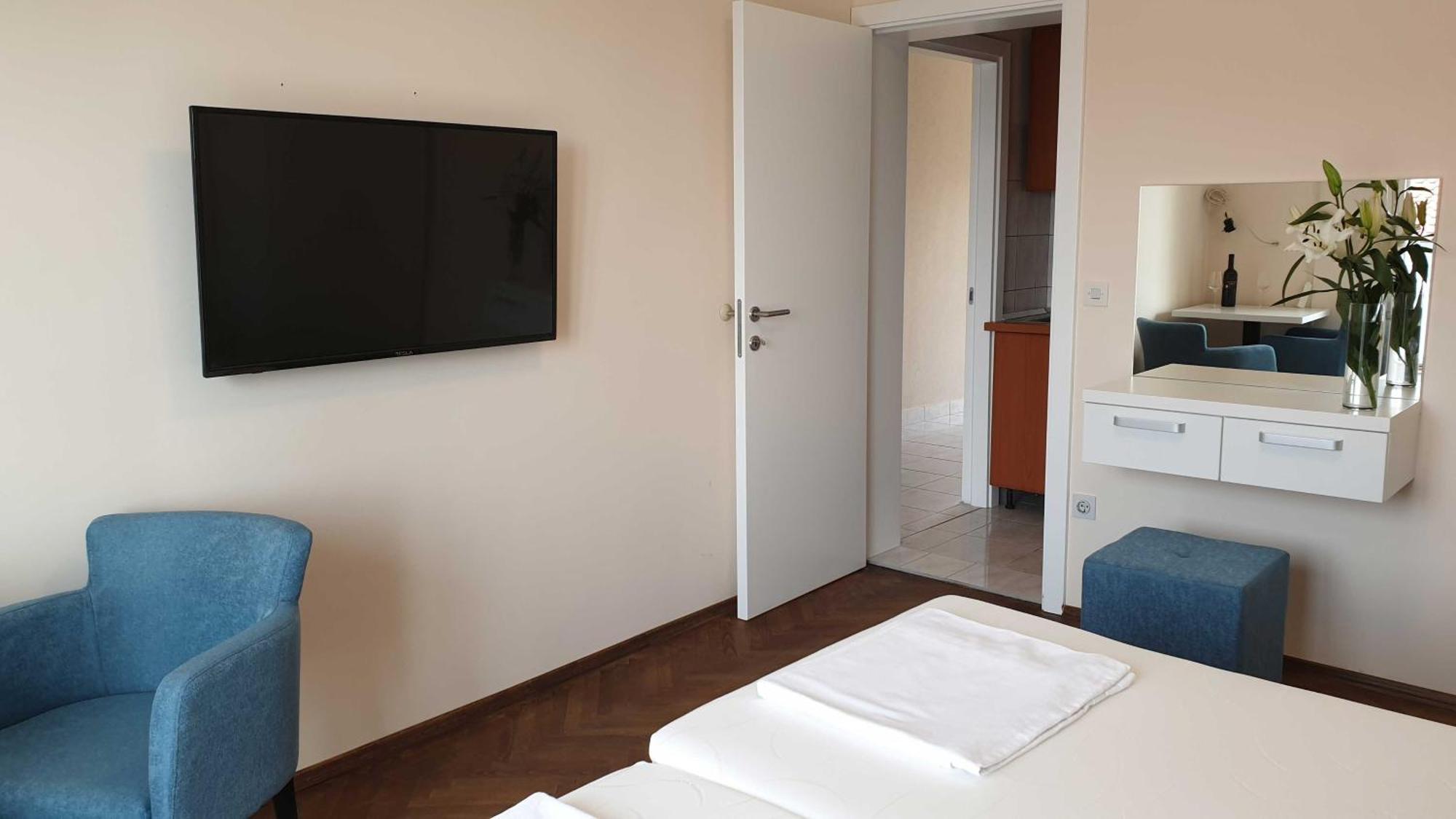 Apartments And Rooms With Parking Space Hvar - 15378 Hvar Town Pokoj fotografie